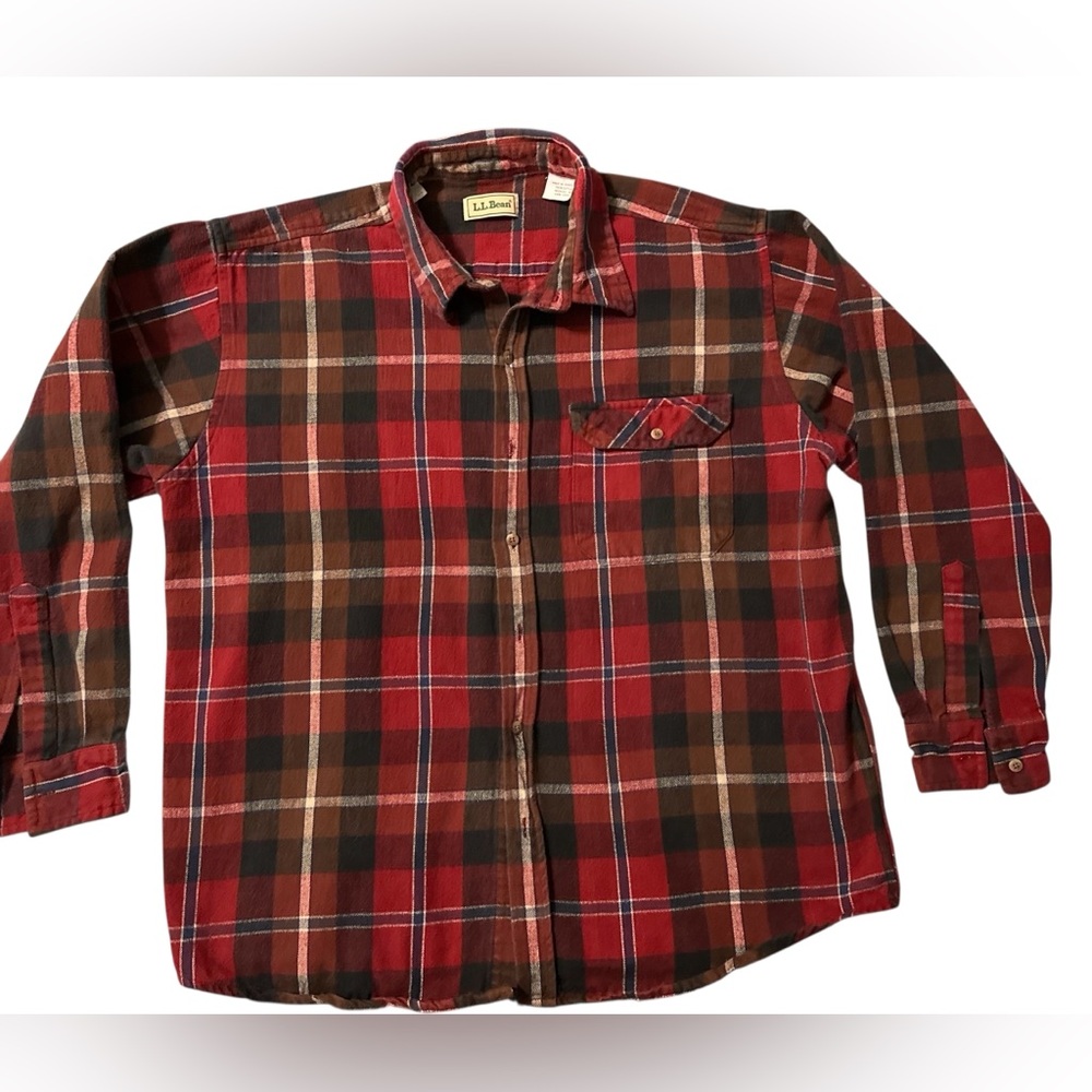 L.L.Bean men's long-sleeve button-up flannel - Size XL